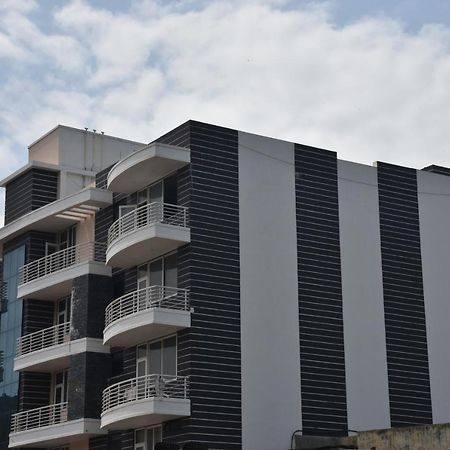 Hotel Shrinath Abu Road Exterior photo
